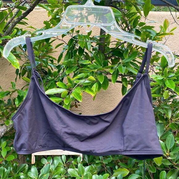 Onia Sarita Bralette Bikini Top in Black. NWT. Size Large. NWT - Picture 1 of 13